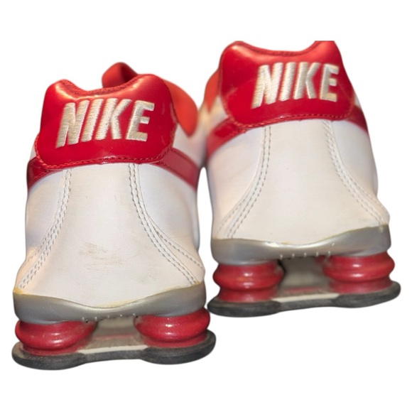 Nike Shox Red and White Valentines Edition - Picture 4 of 6